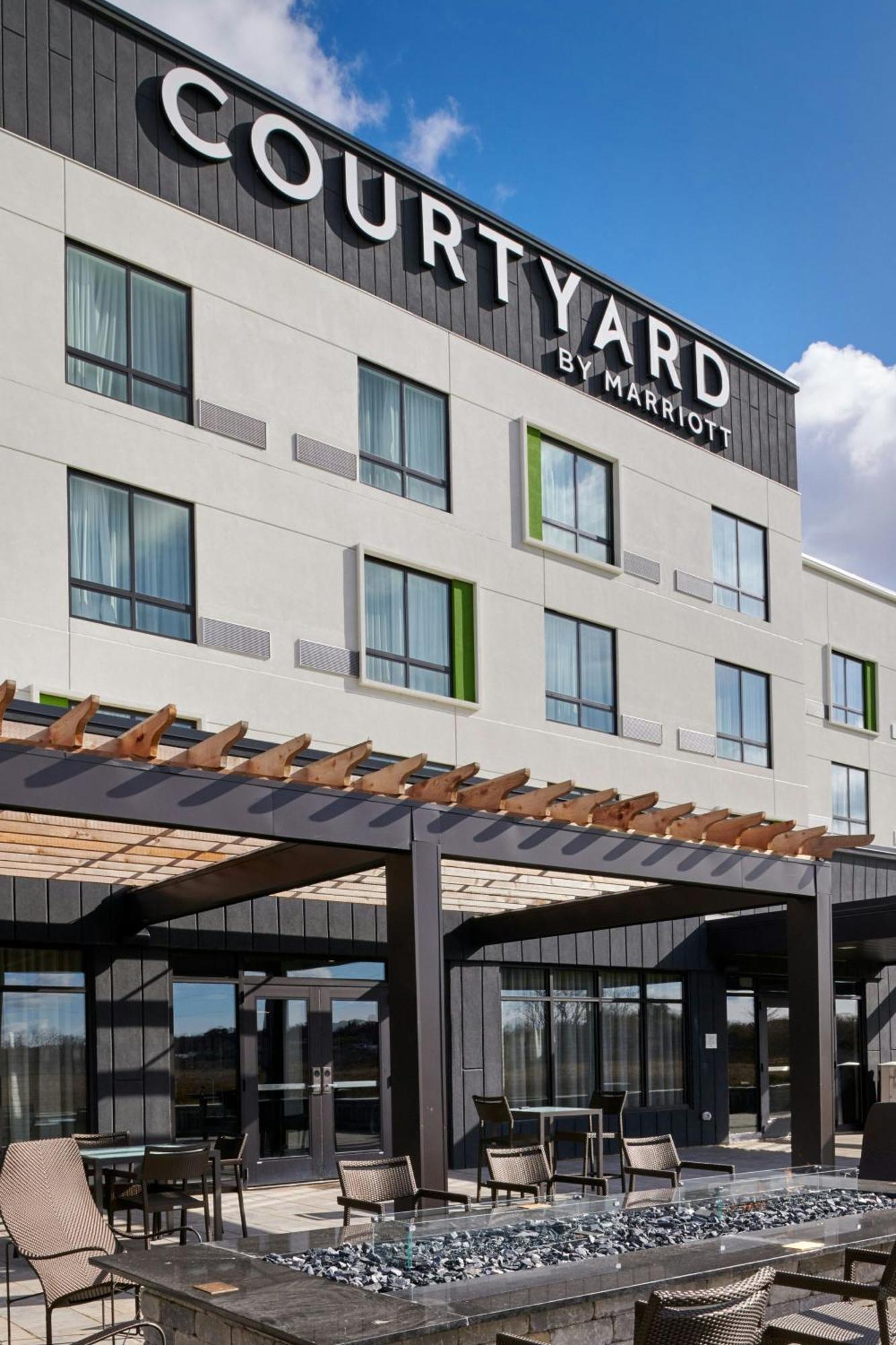 Courtyard By Marriott Jackson Hotel Bagian luar foto
